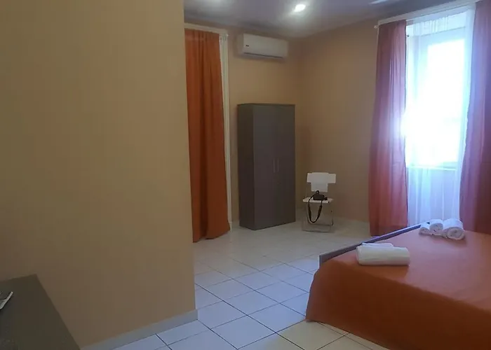 Sweet Night Pensionat 4*