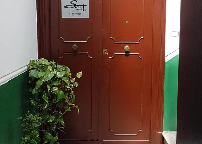 Pensionat Sweet Night 4*