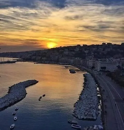 Sweet Night Pensionat 4*