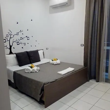 Sweet Night Vendégház 4*